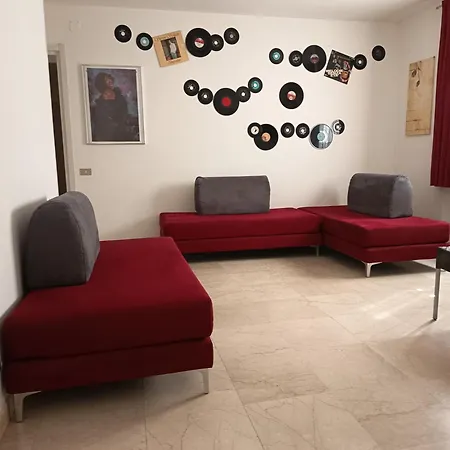 Apartment Music Flat *